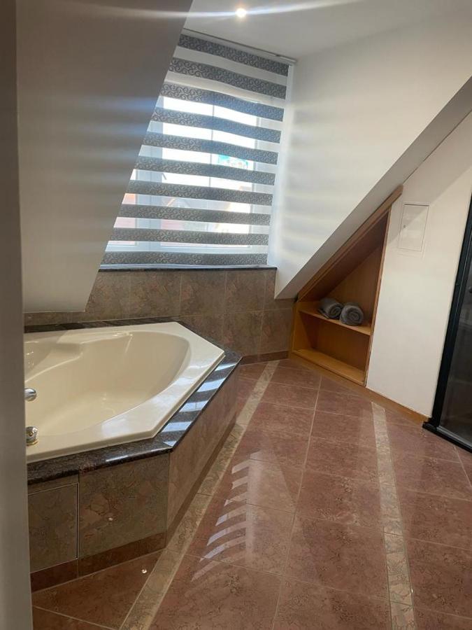 Luxurioese Wohnung Im Herzen Von Rlp Bobenheim-Roxheim Luaran gambar